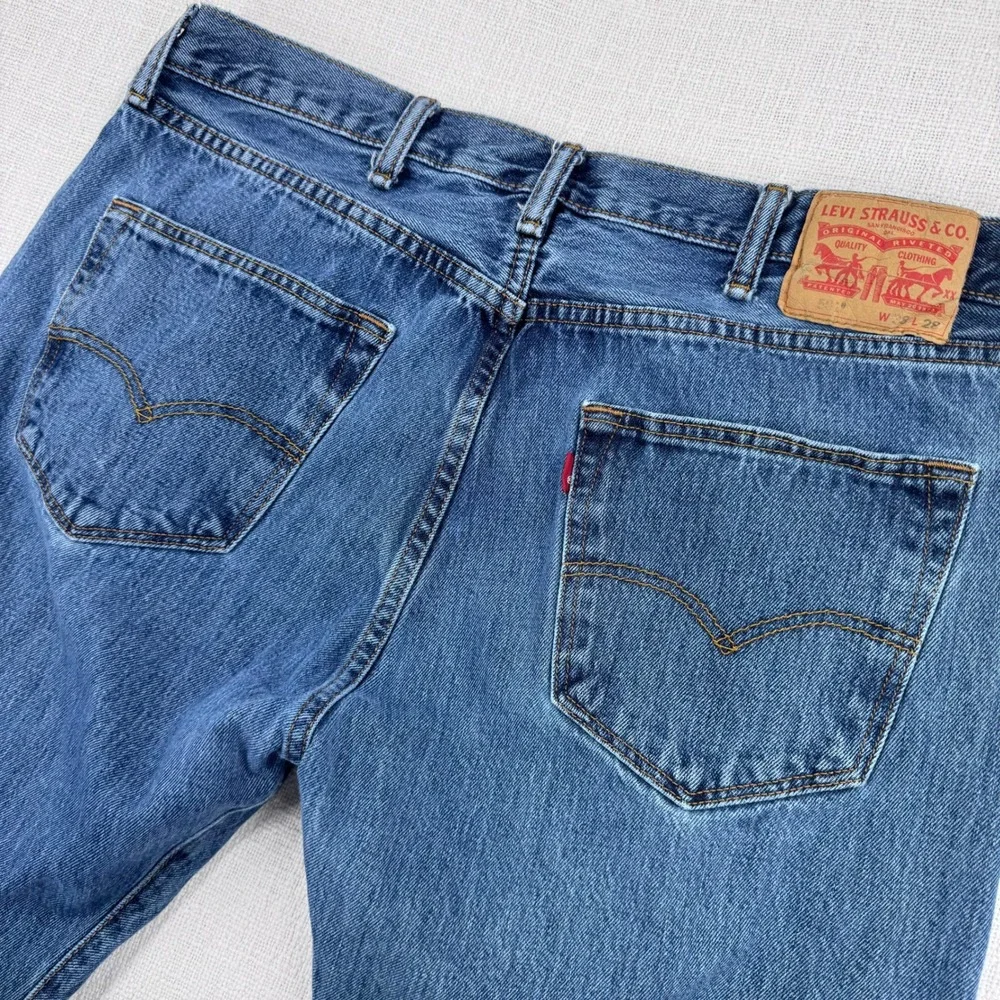 Levis 501 Original Fit Mens 38x28 Blue Denim Straight Leg Button Fly Jeans